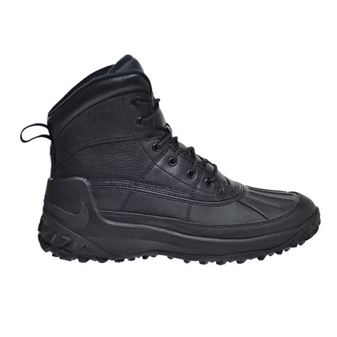 men's nike boots size 12.